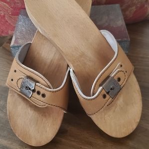 Dr. Scholl's Wooden Slide